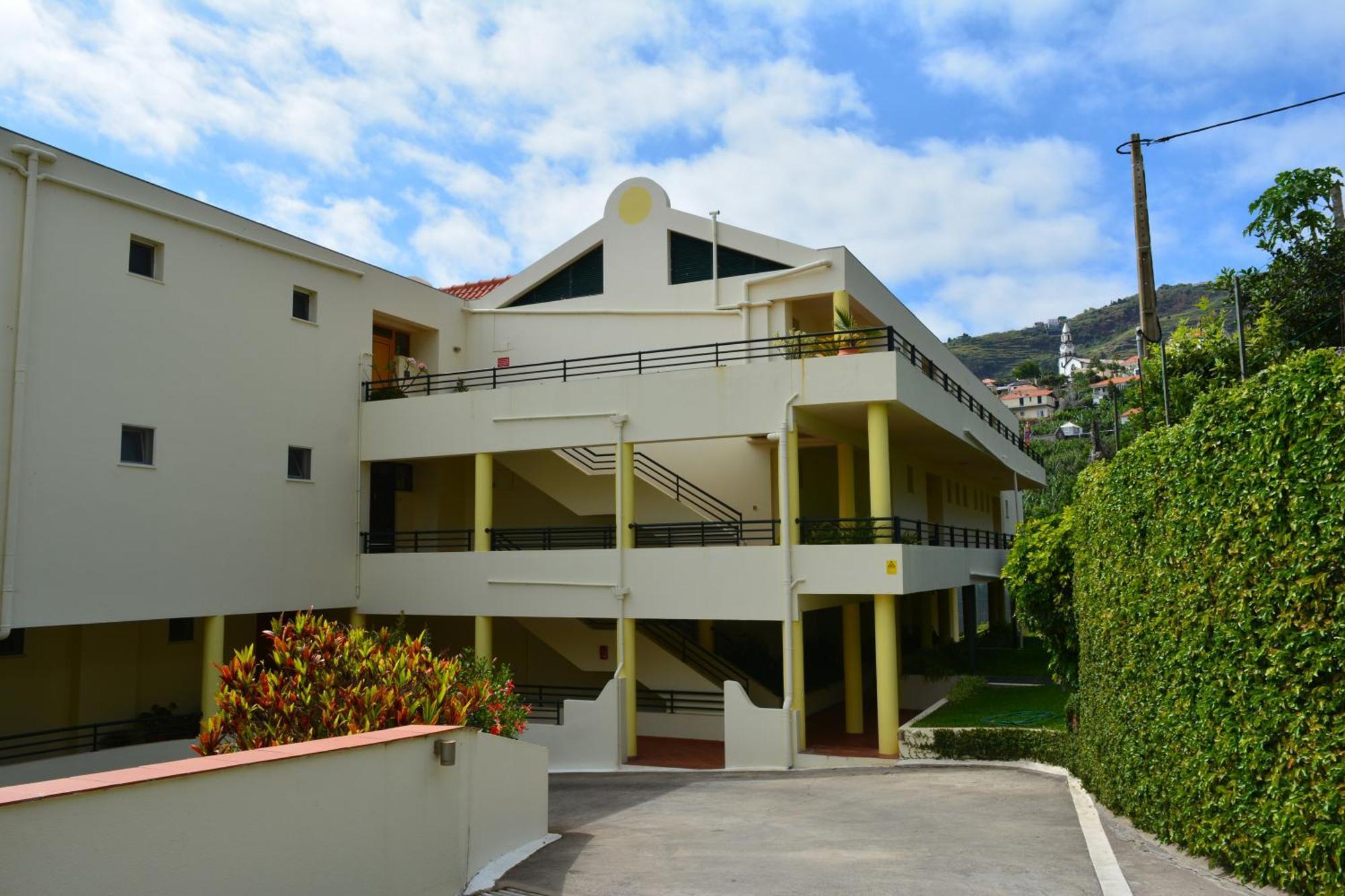 Jardim Do Arco "Esmee" Apartment Arco da Calheta  Bagian luar foto